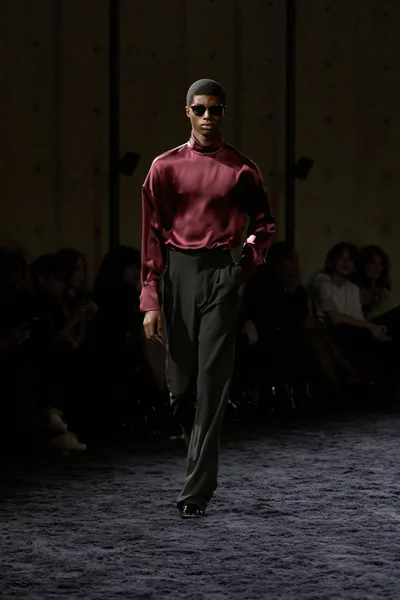 Look 20